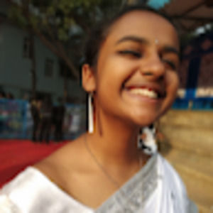 Meet your Posher, Advika